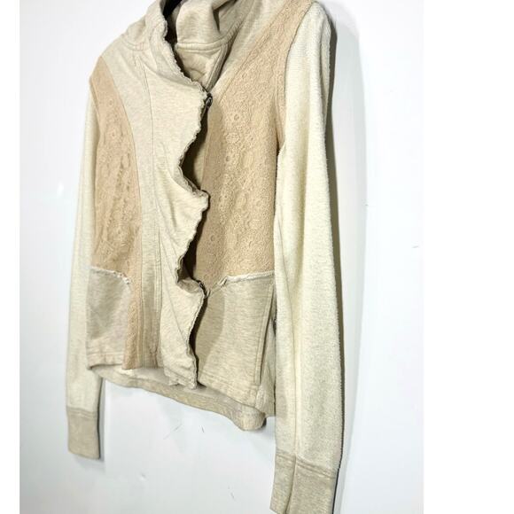 Free People Clementine Cream Lace Asymmetrical Boho Jacket Snap Size Small/P - Picture 9 of 10